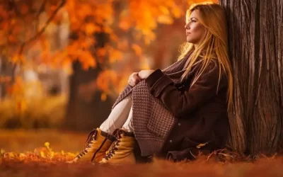 Solitudine interiore: cause profonde, sintomi e psicologia alla base del sentirsi soli. Come utilizzarla per iniziare ad ascoltarsi
